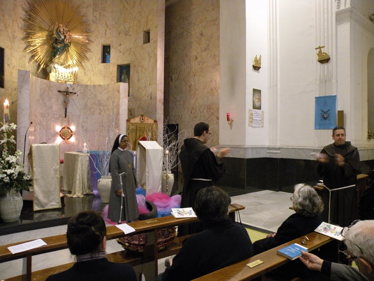 19-04-2013-penitenziale-00016.JPG