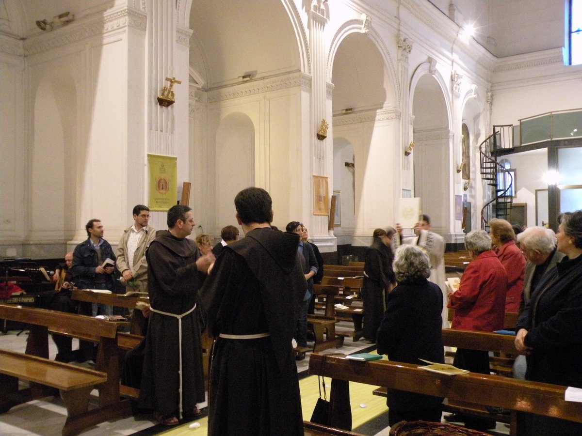 19-04-2013-penitenziale-00018.JPG