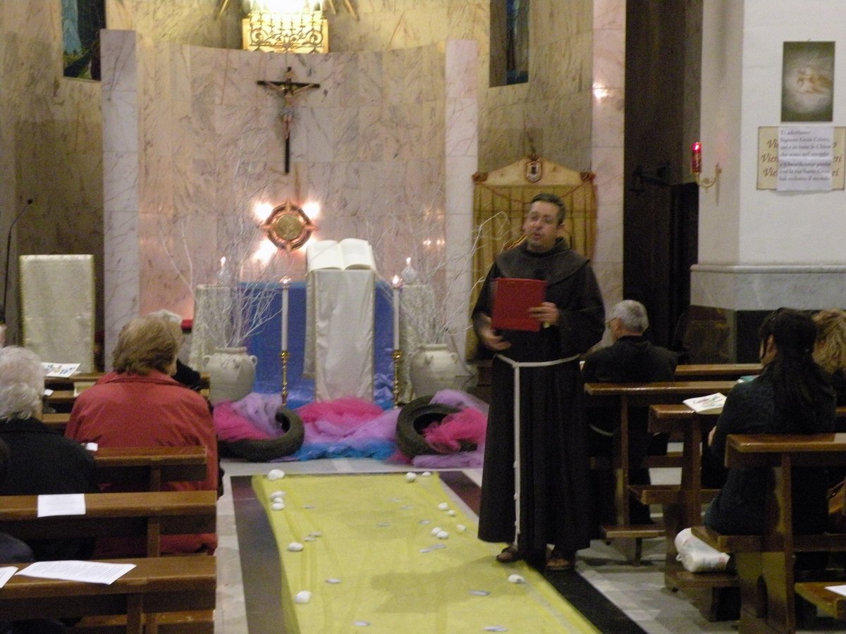 19-04-2013-penitenziale-00025.JPG