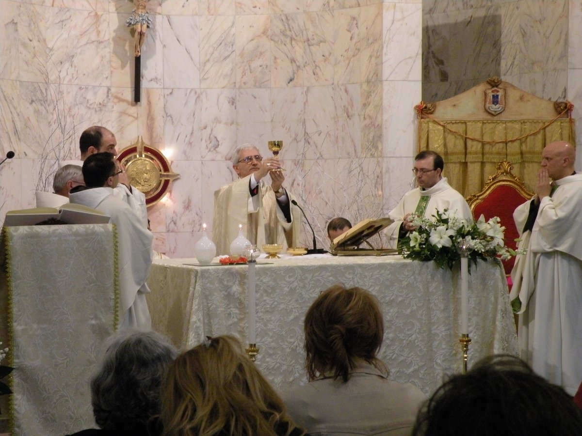 19-04-2013-unzione-malati-00032.JPG