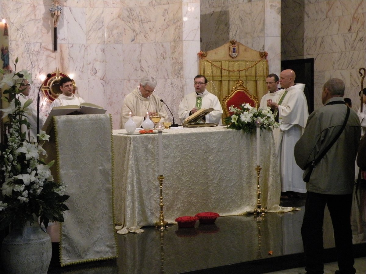 19-04-2013-unzione-malati-00037.JPG