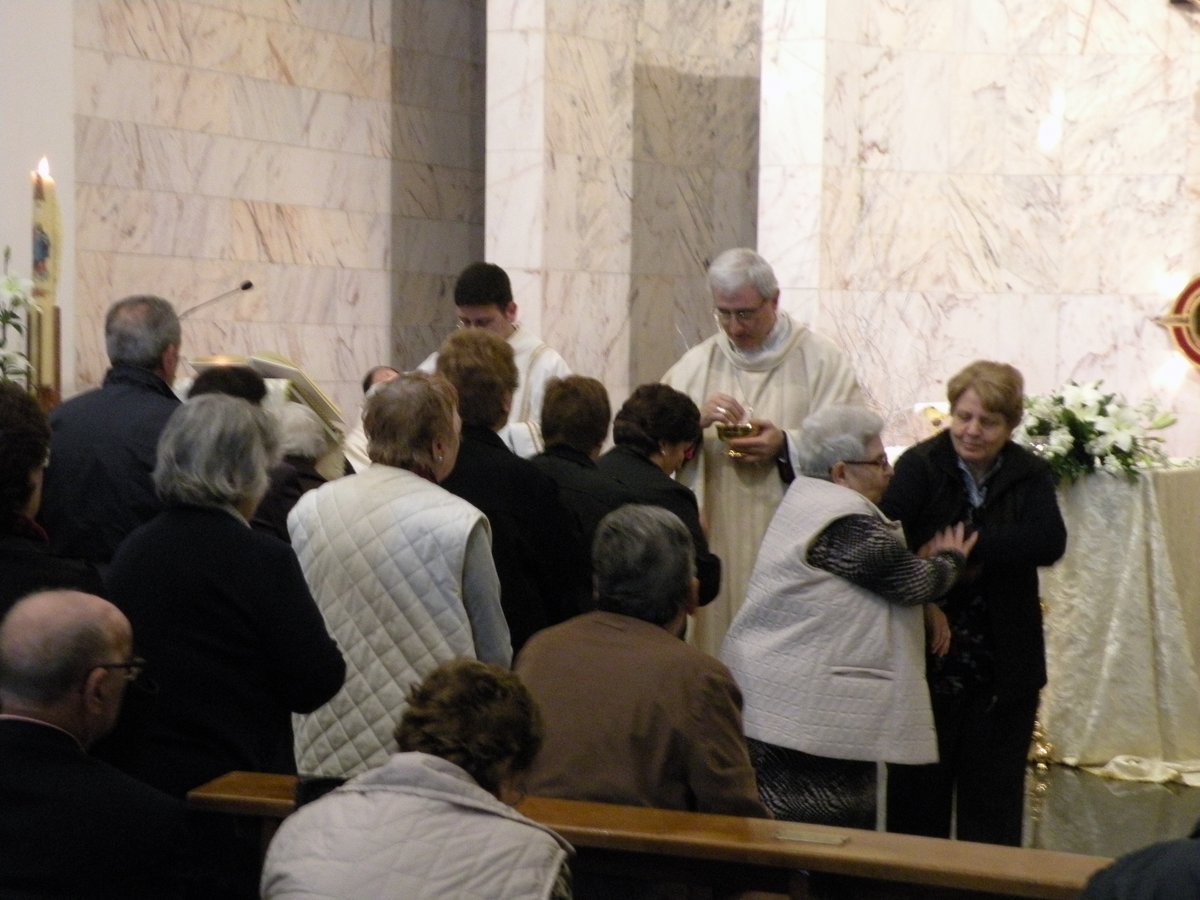 19-04-2013-unzione-malati-00042.JPG
