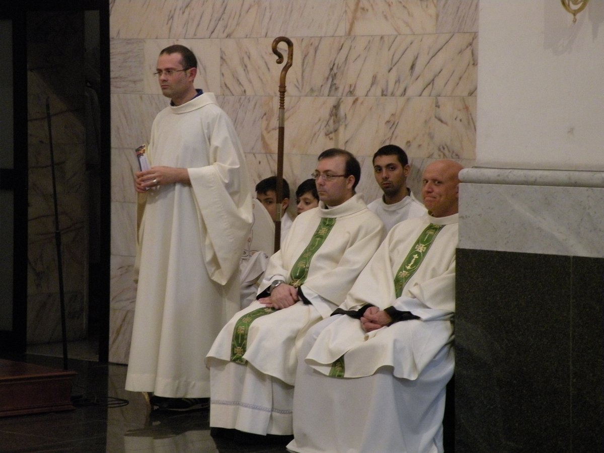 19-04-2013-unzione-malati-00053.JPG
