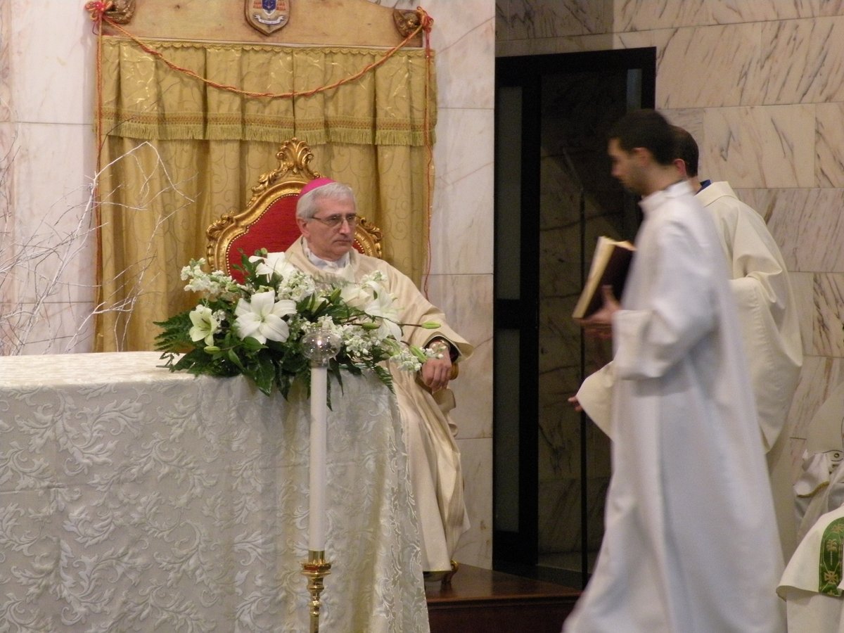 19-04-2013-unzione-malati-00054.JPG