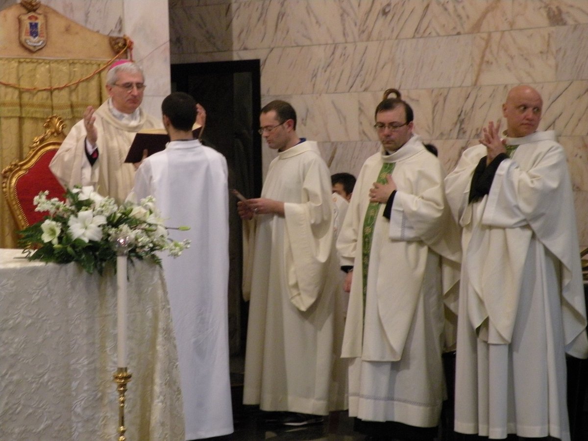 19-04-2013-unzione-malati-00055.JPG