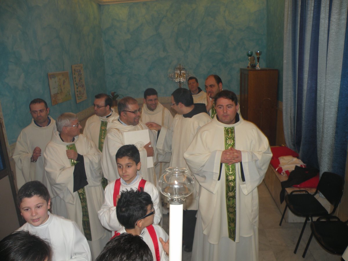 20-04-2013-messa-00005.JPG
