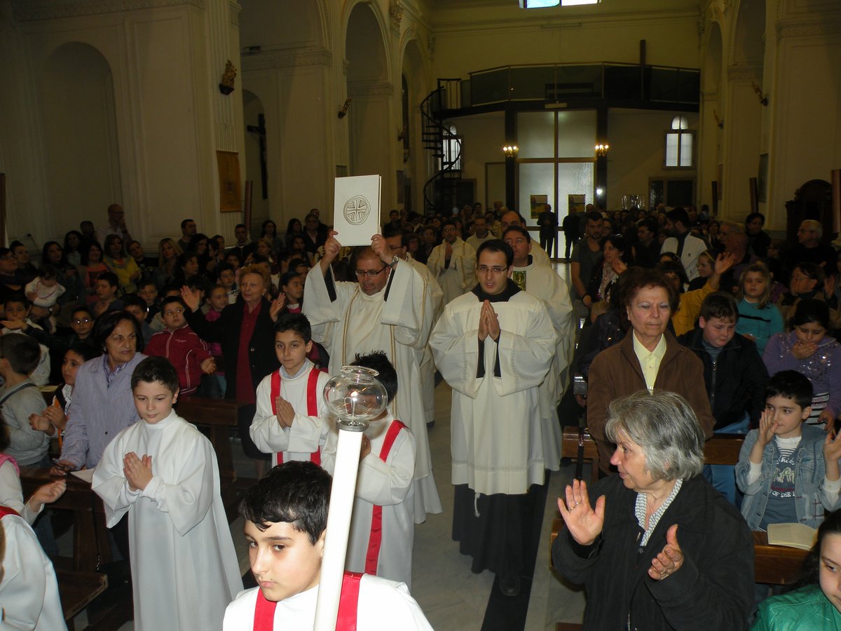 20-04-2013-messa-00009.JPG