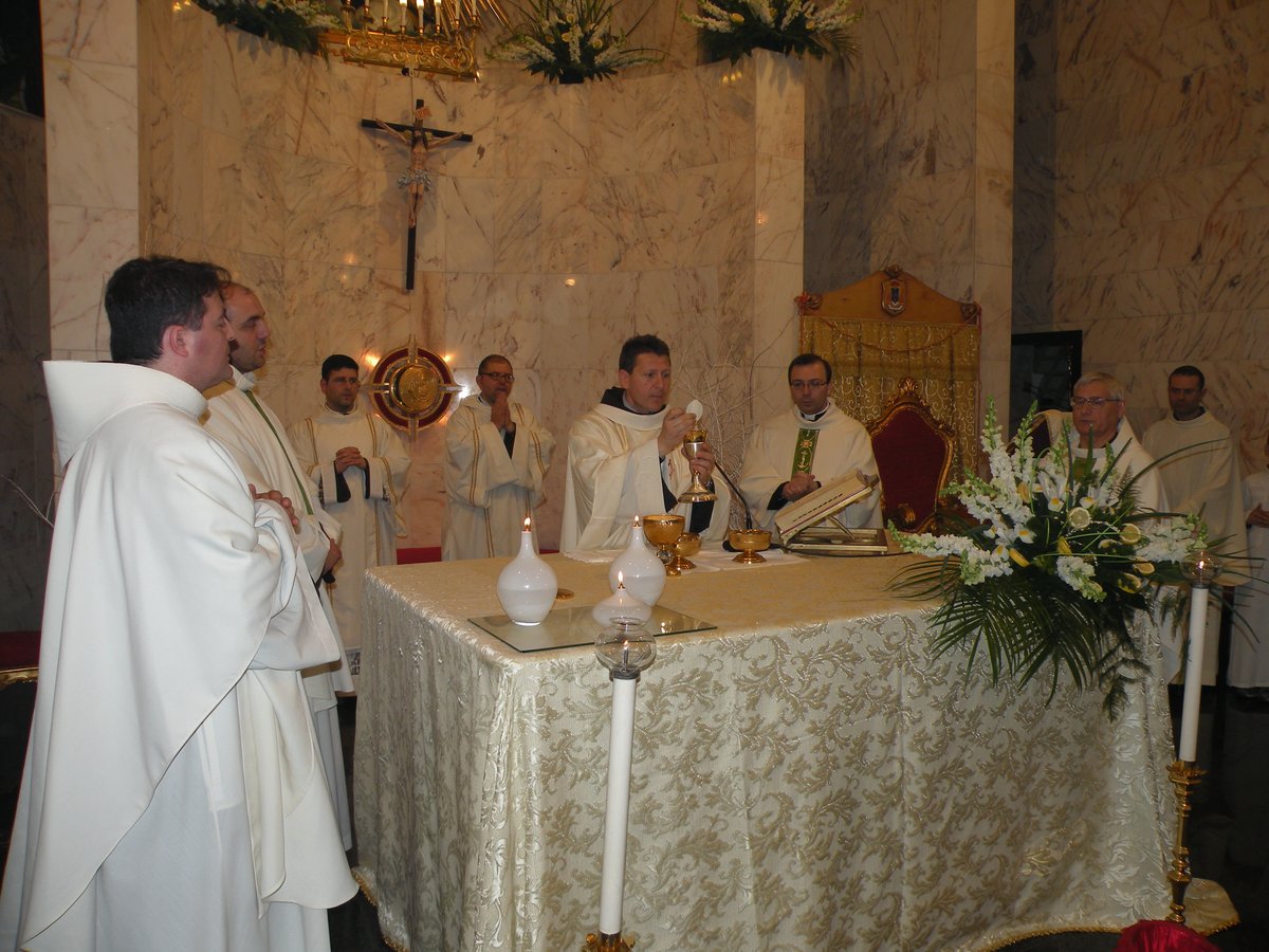 20-04-2013-messa-00070.JPG