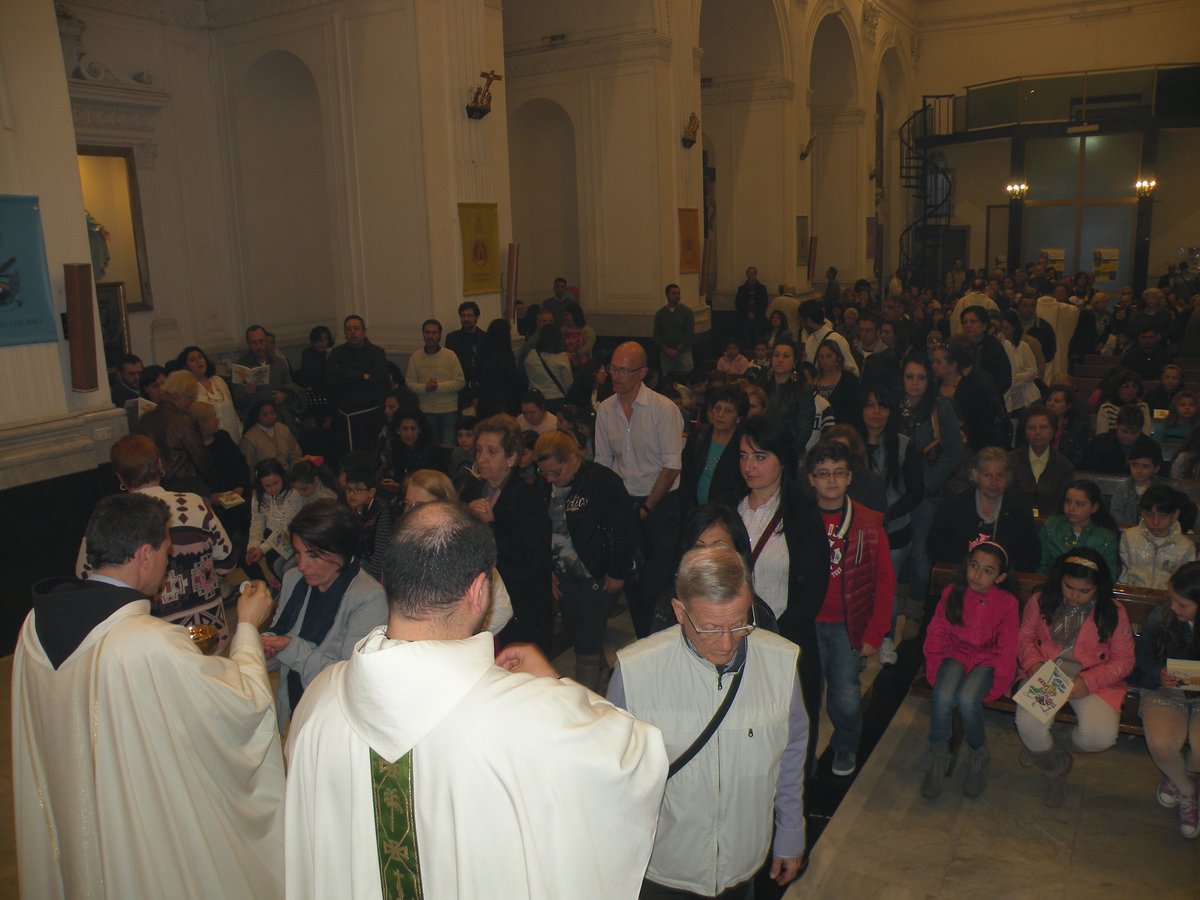 20-04-2013-messa-00078.JPG