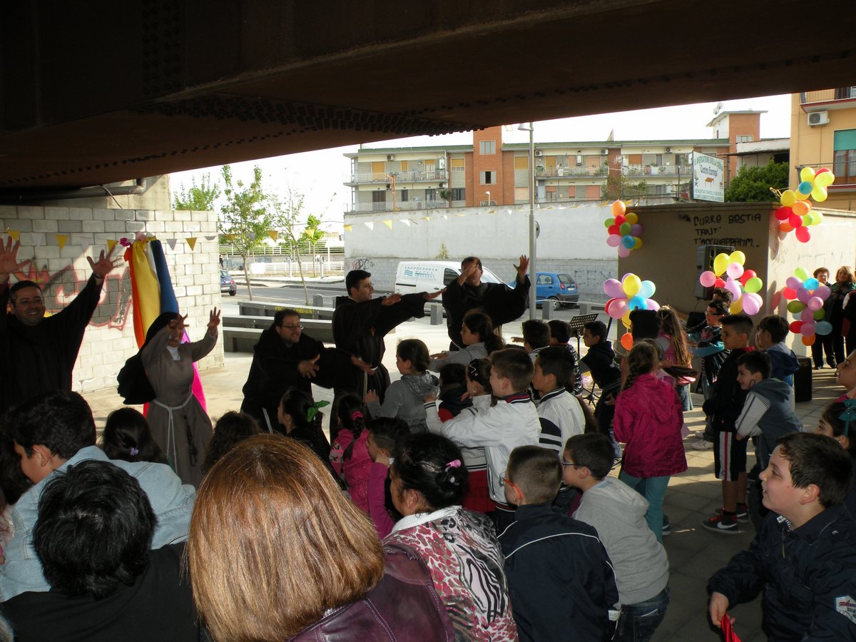 20-04-2013-piazza-capodichino-00004.JPG