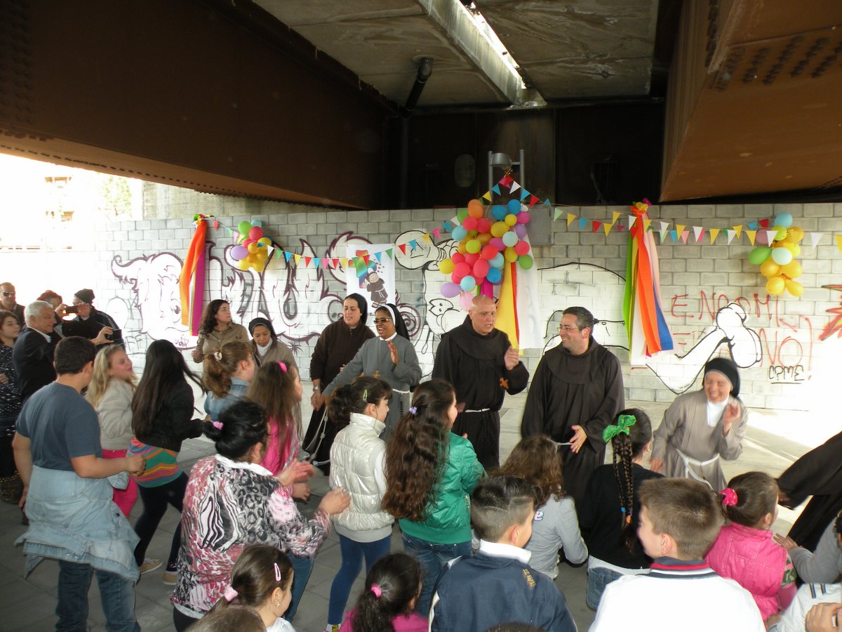 20-04-2013-piazza-capodichino-00009.JPG