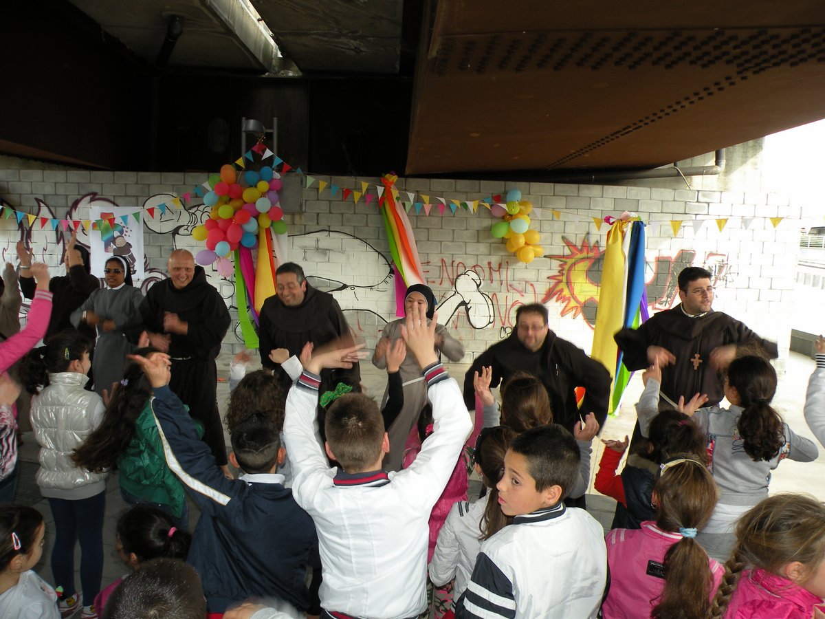 20-04-2013-piazza-capodichino-00010.JPG