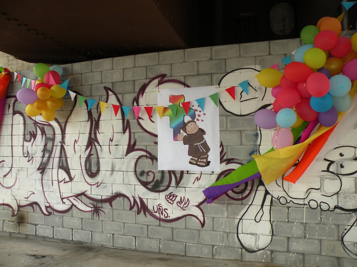 20-04-2013-piazza-capodichino-00018.JPG