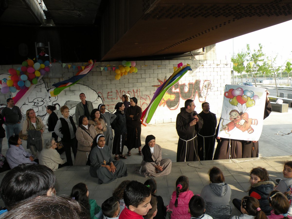 20-04-2013-piazza-capodichino-00030.JPG