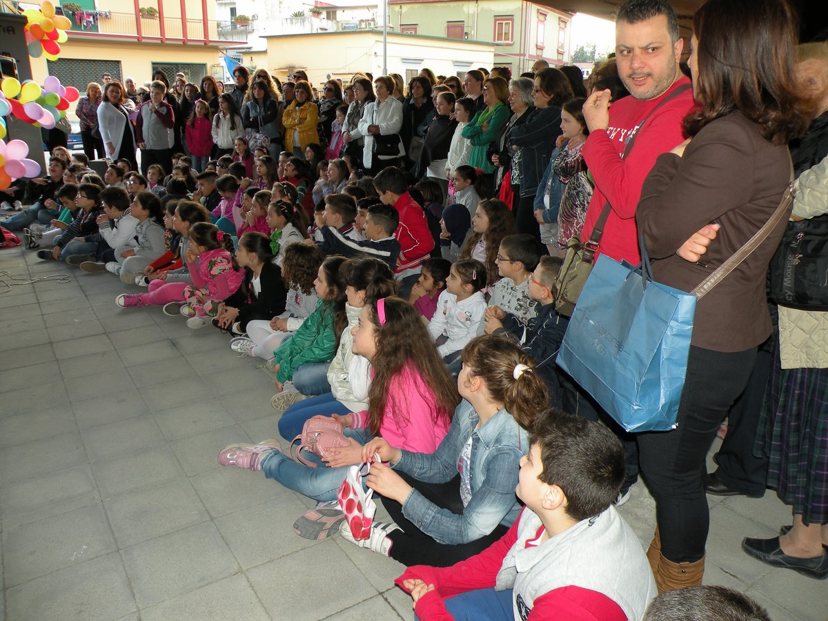 20-04-2013-piazza-capodichino-00036.JPG