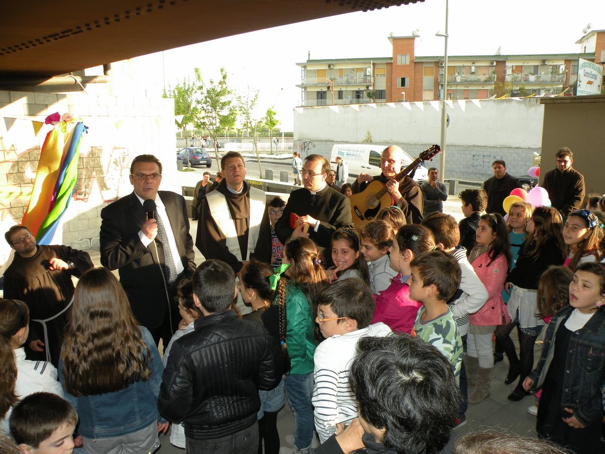 20-04-2013-piazza-capodichino-00051.JPG