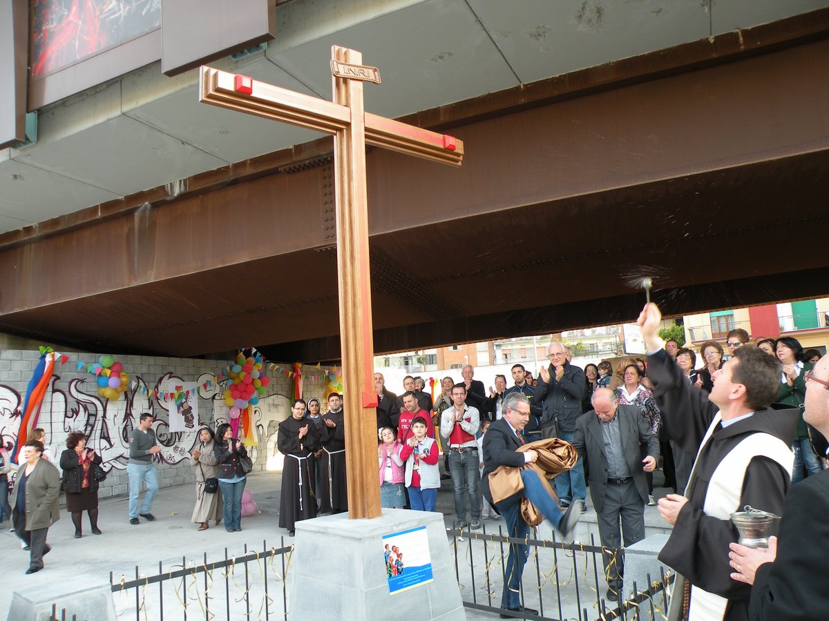 20-04-2013-piazza-capodichino-00055.JPG