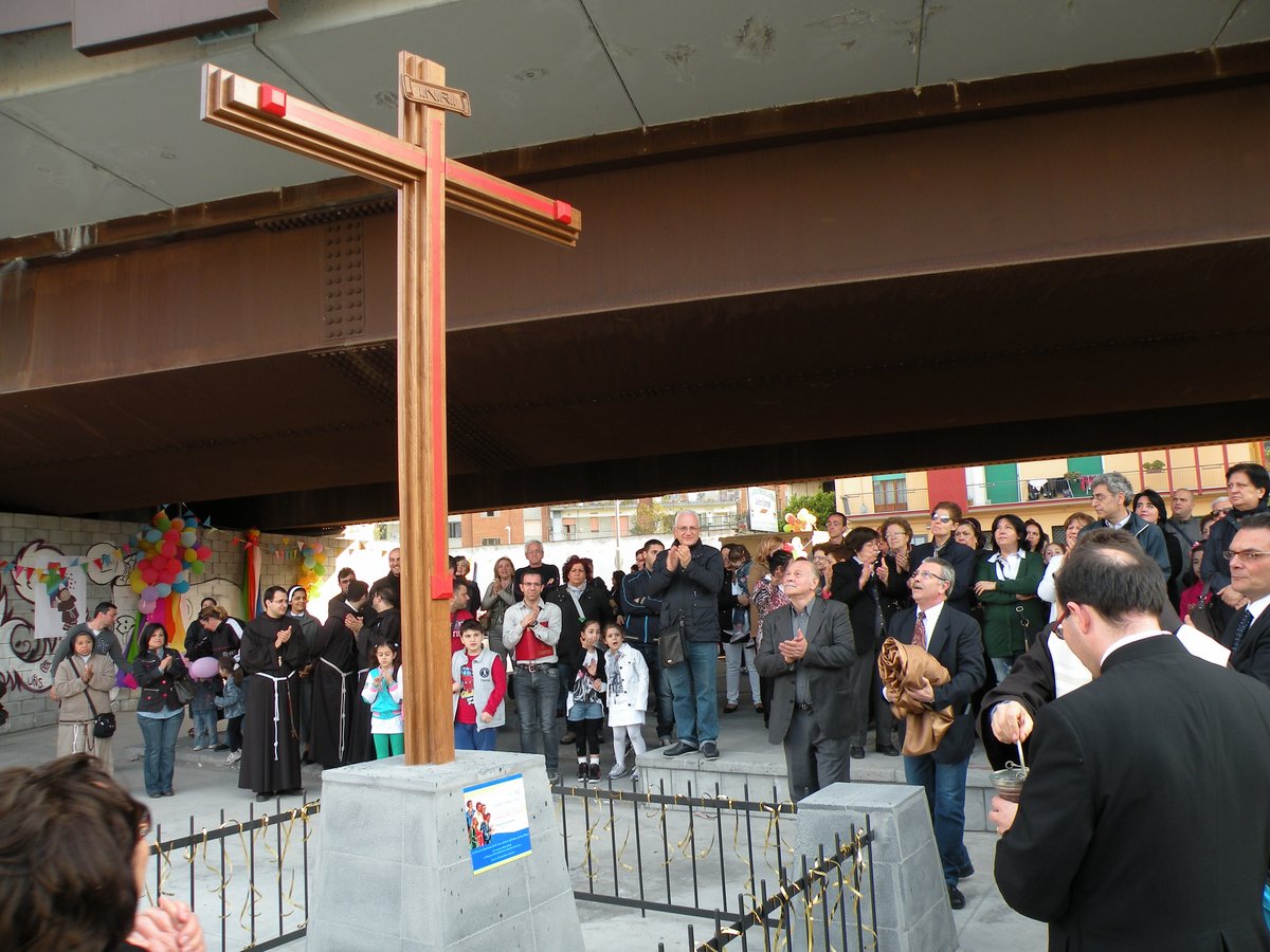 20-04-2013-piazza-capodichino-00056.JPG
