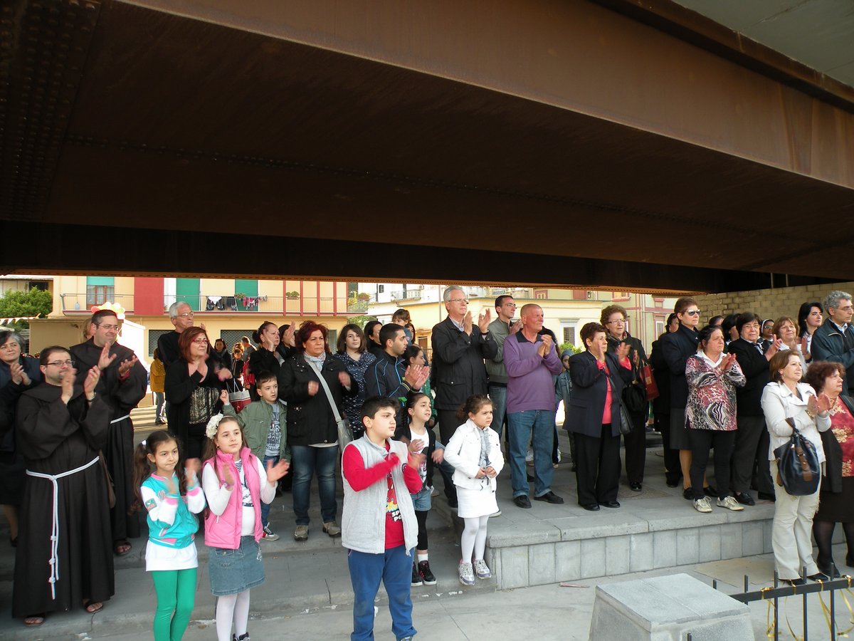 20-04-2013-piazza-capodichino-00062.JPG