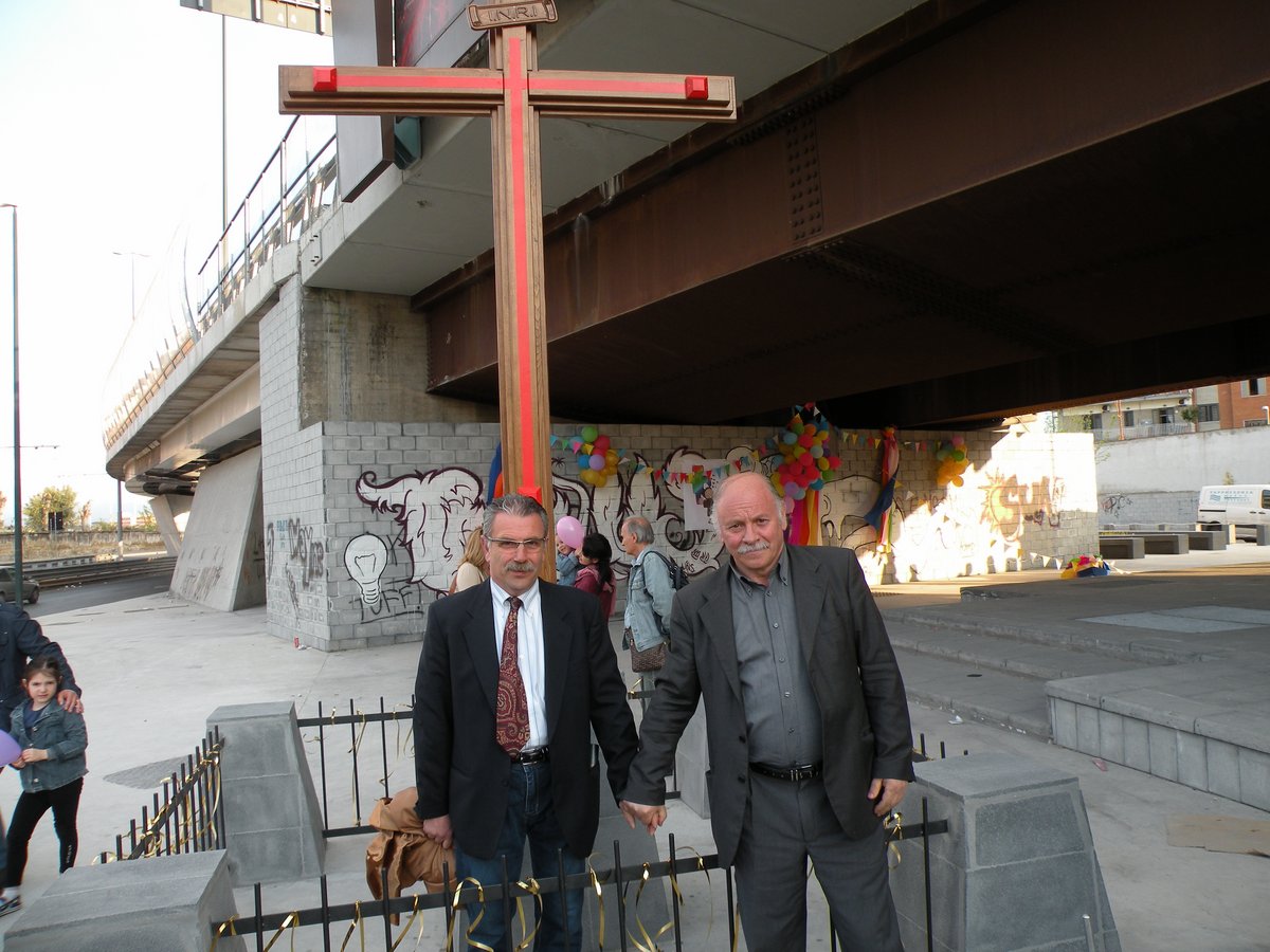 20-04-2013-piazza-capodichino-00069.JPG