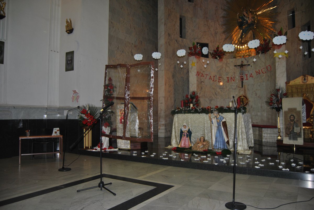 26-12-2013-recita-natale-bimbi (13).JPG