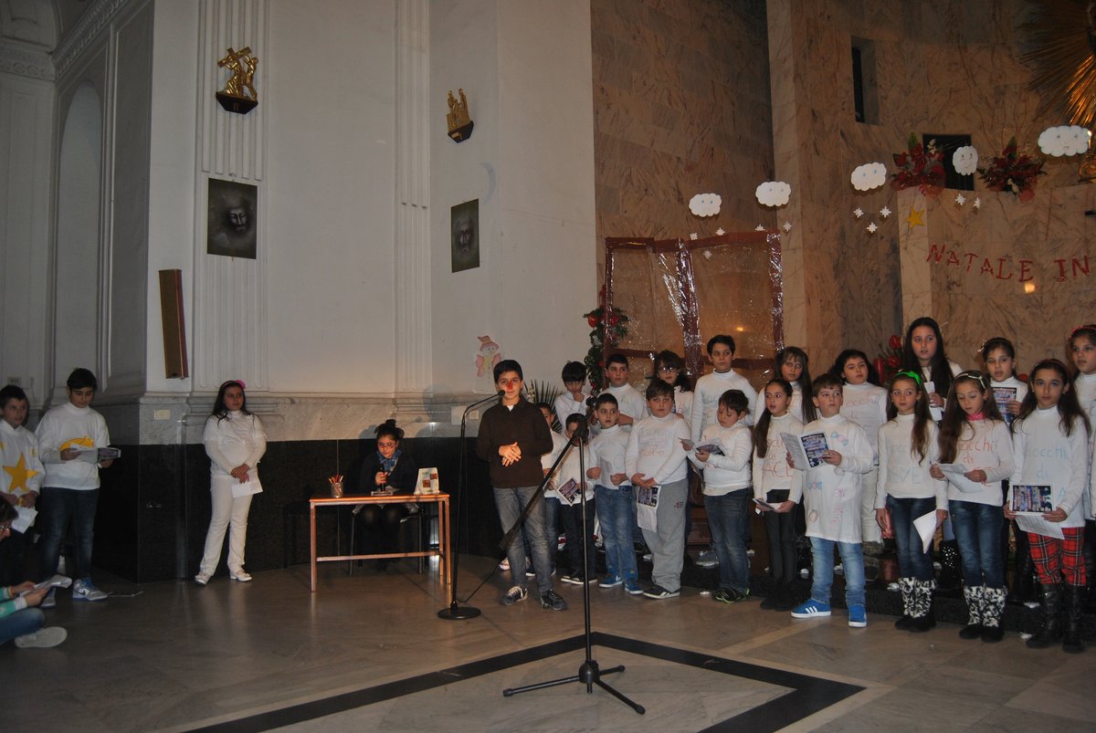 26-12-2013-recita-natale-bimbi (51).JPG