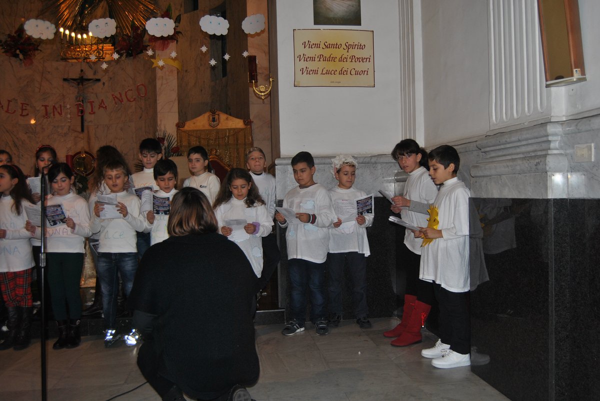 26-12-2013-recita-natale-bimbi (61).JPG
