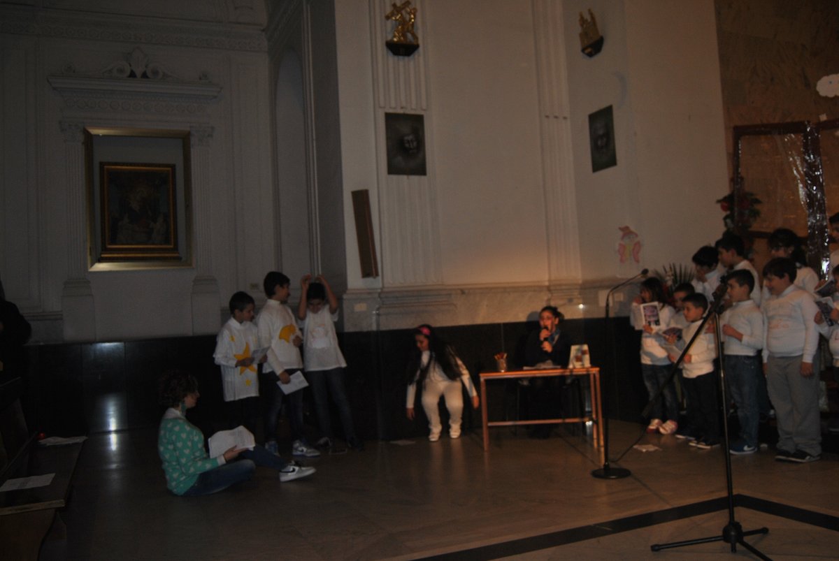 26-12-2013-recita-natale-bimbi (67).JPG