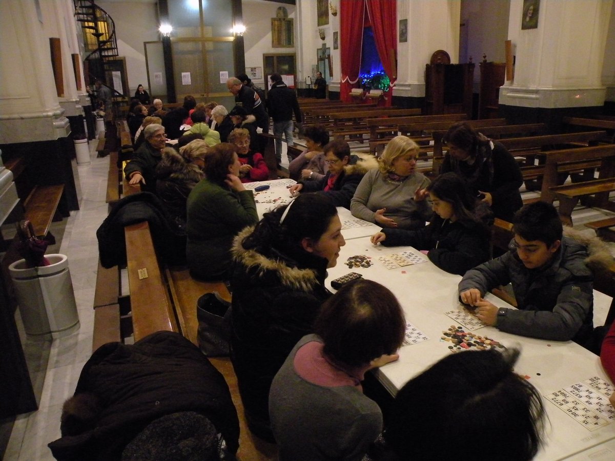 27-12-2013-tombolata (10).JPG