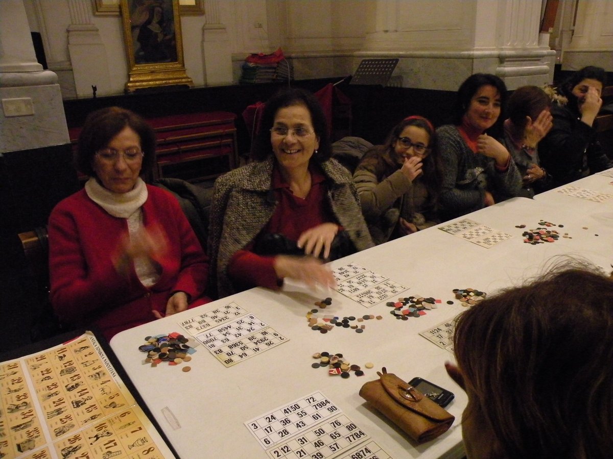 27-12-2013-tombolata (18).JPG