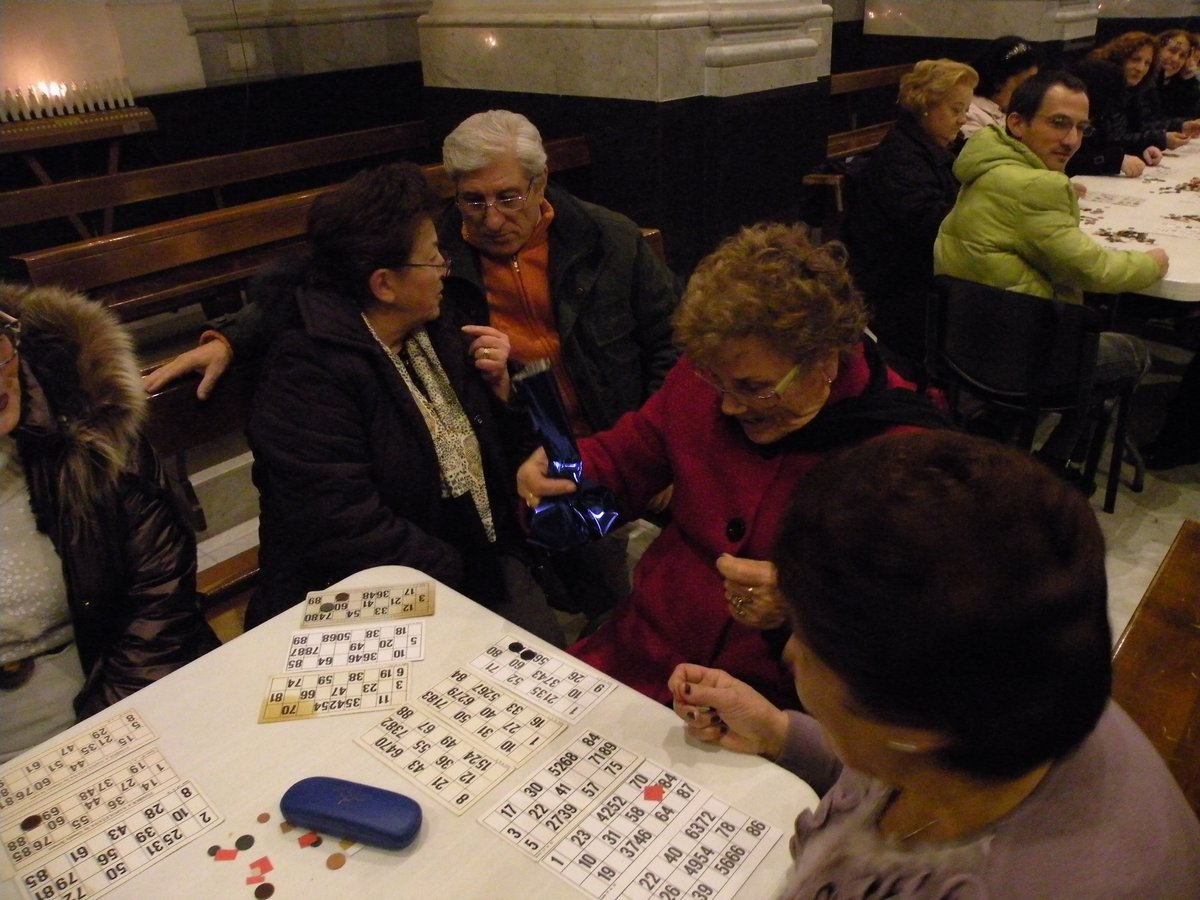 27-12-2013-tombolata (20).JPG