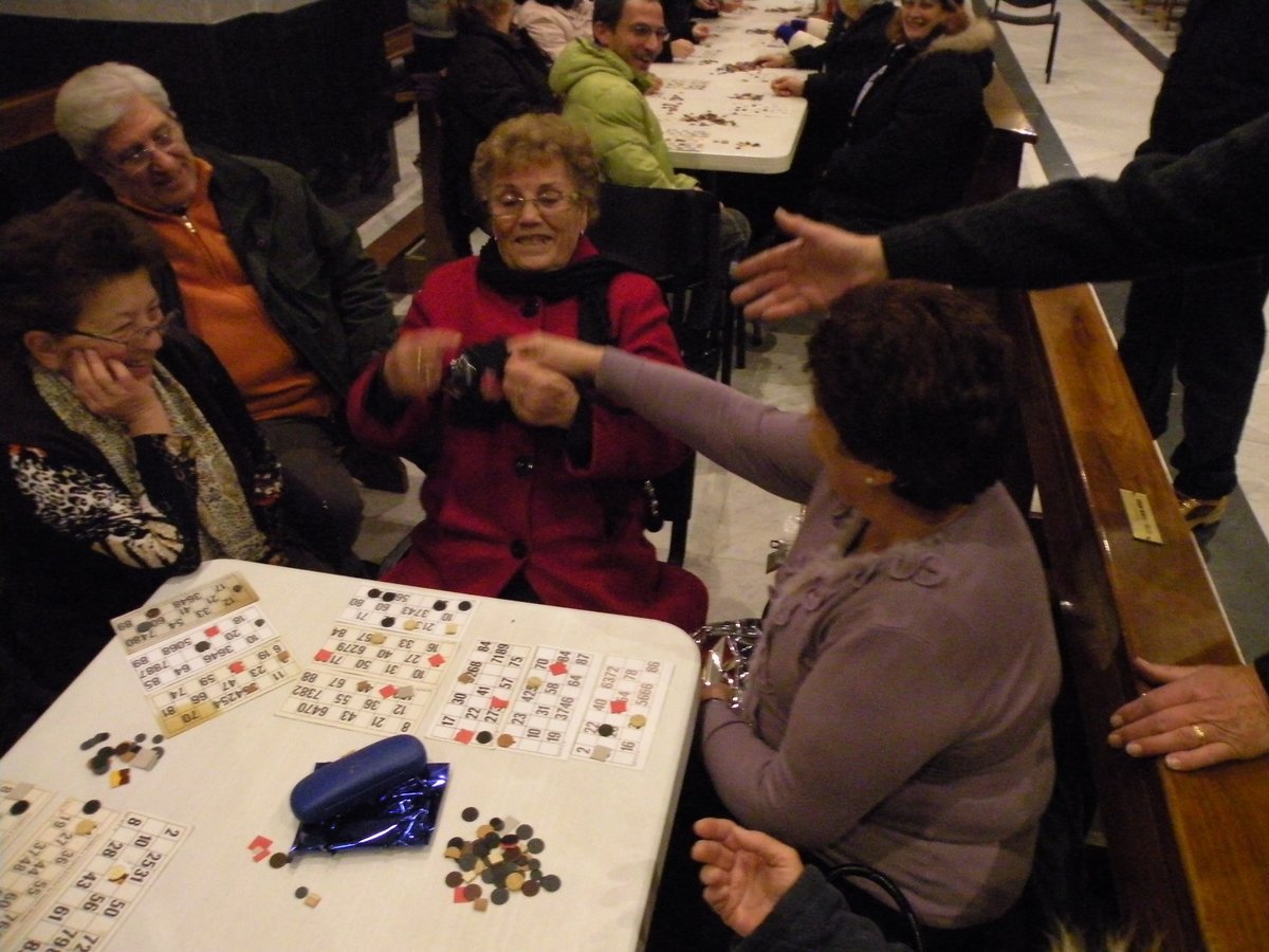 27-12-2013-tombolata (29).JPG