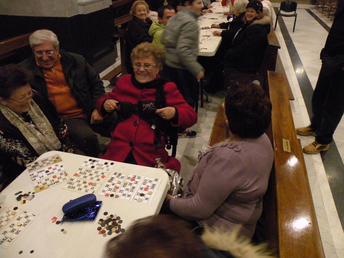 27-12-2013-tombolata (30).JPG