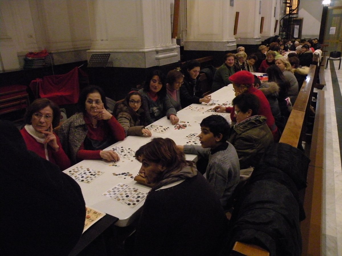 27-12-2013-tombolata (33).JPG
