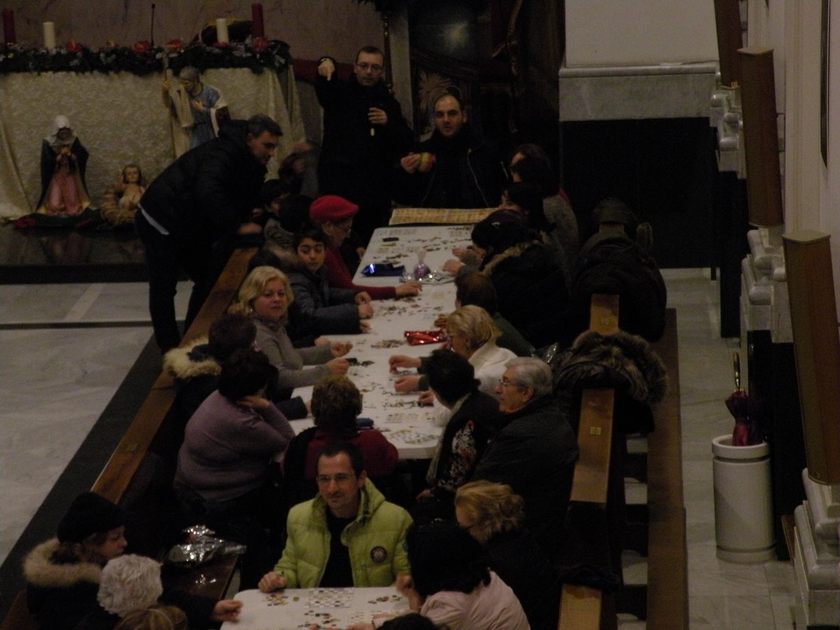 27-12-2013-tombolata (44).JPG