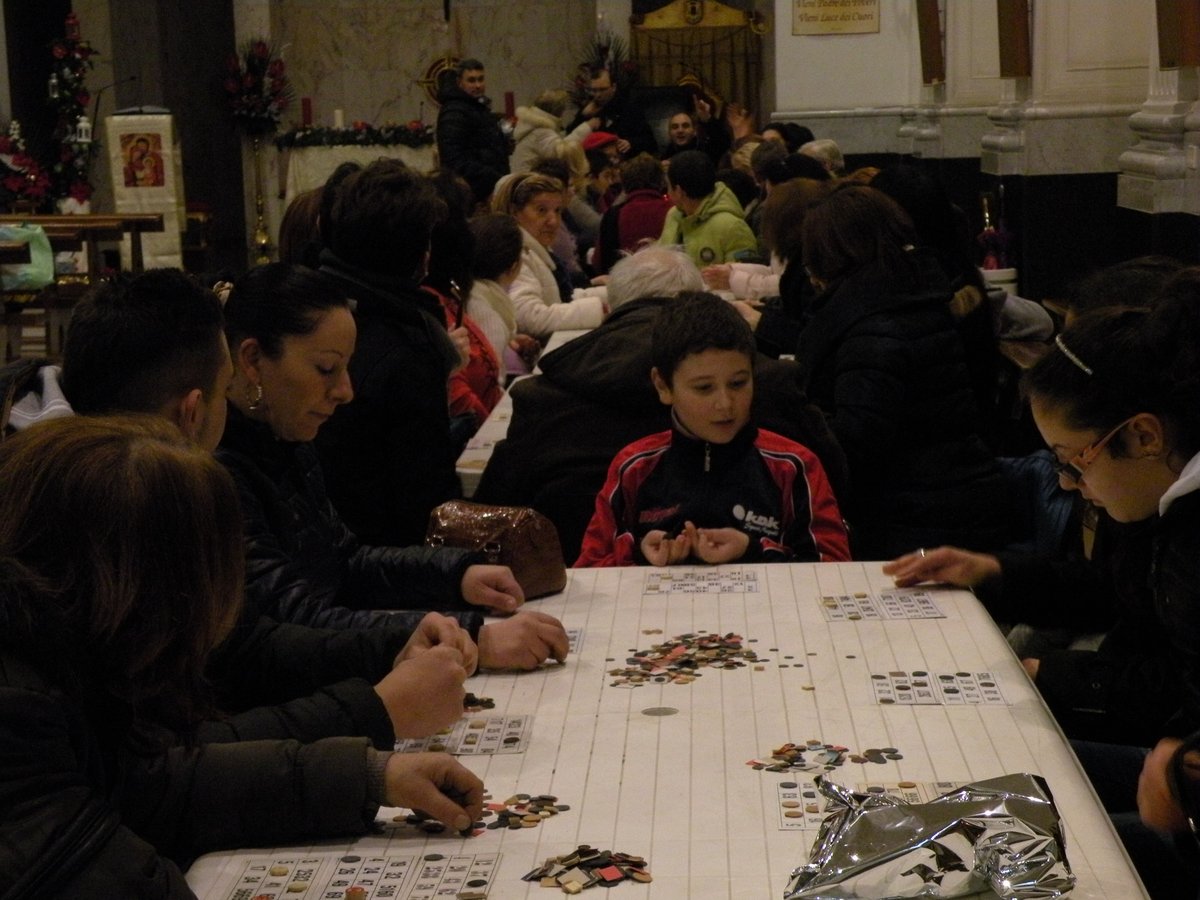 27-12-2013-tombolata (48).JPG