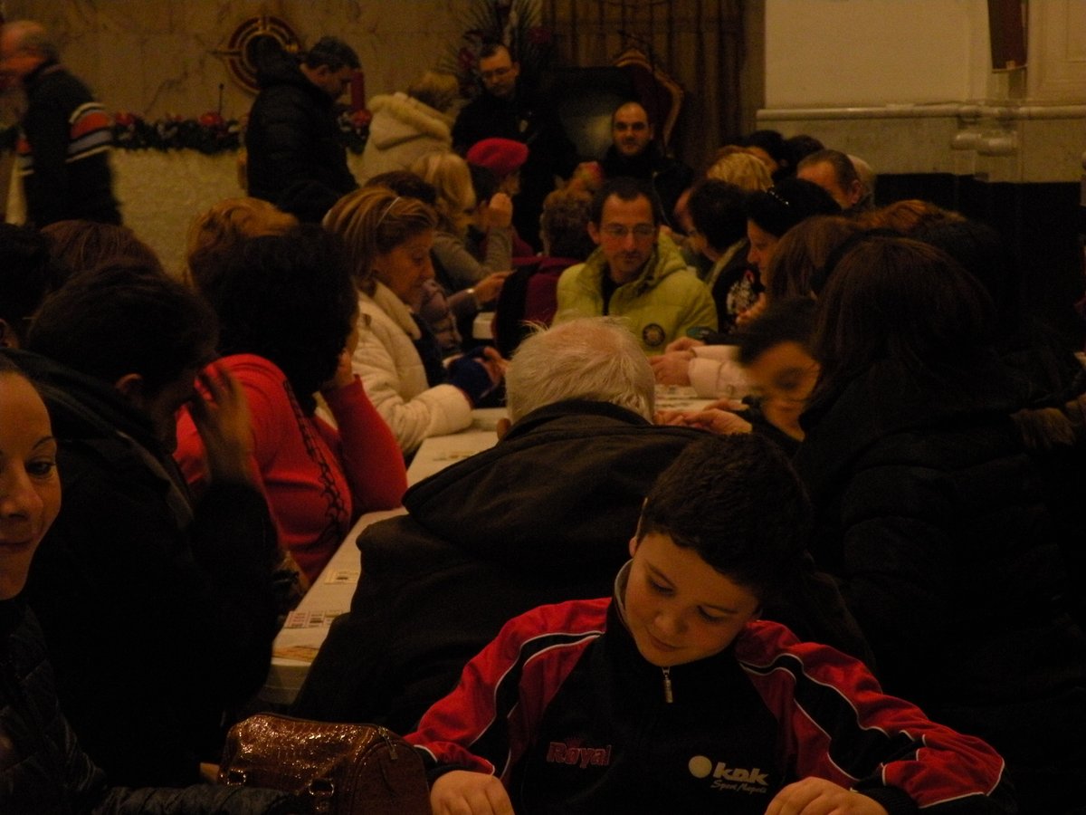 27-12-2013-tombolata (49).JPG