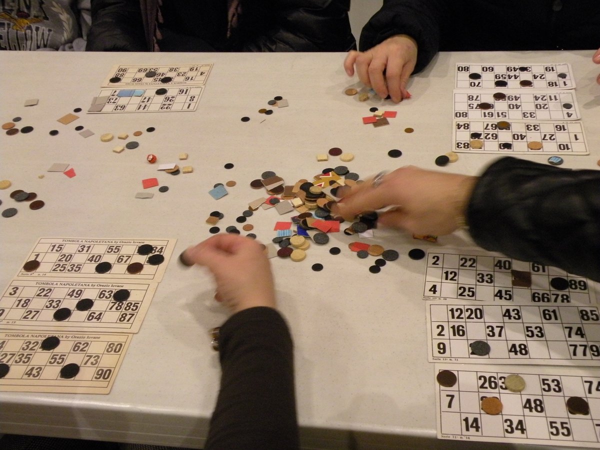 27-12-2013-tombolata (50).JPG