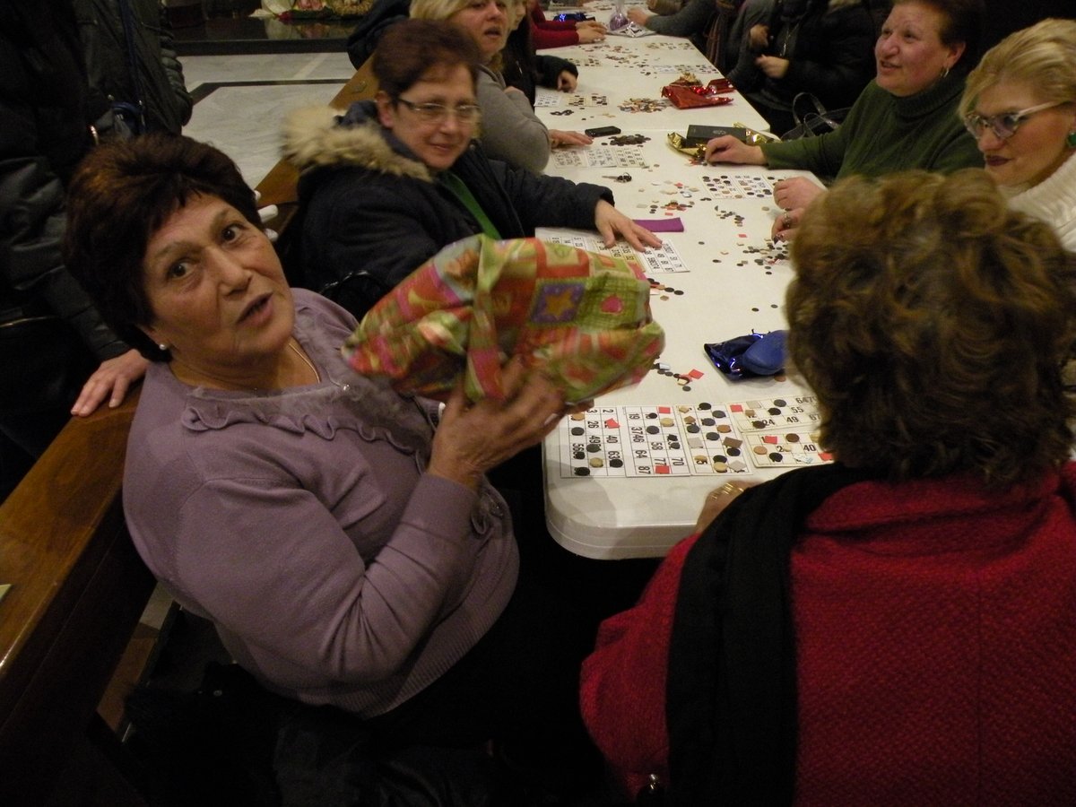 27-12-2013-tombolata (54).JPG