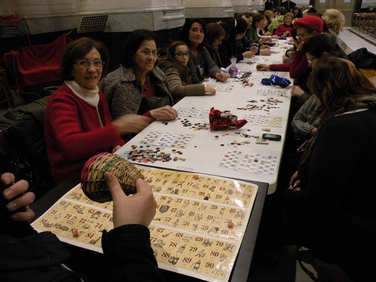 27-12-2013-tombolata (62).JPG