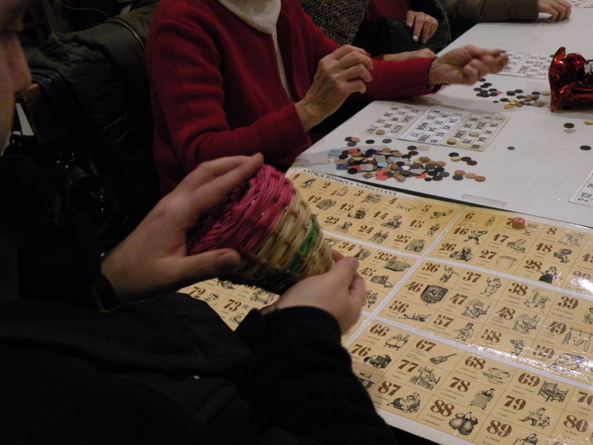 27-12-2013-tombolata (63).JPG
