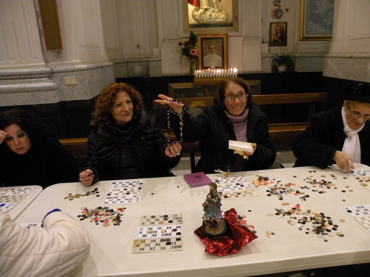 27-12-2013-tombolata (65).JPG