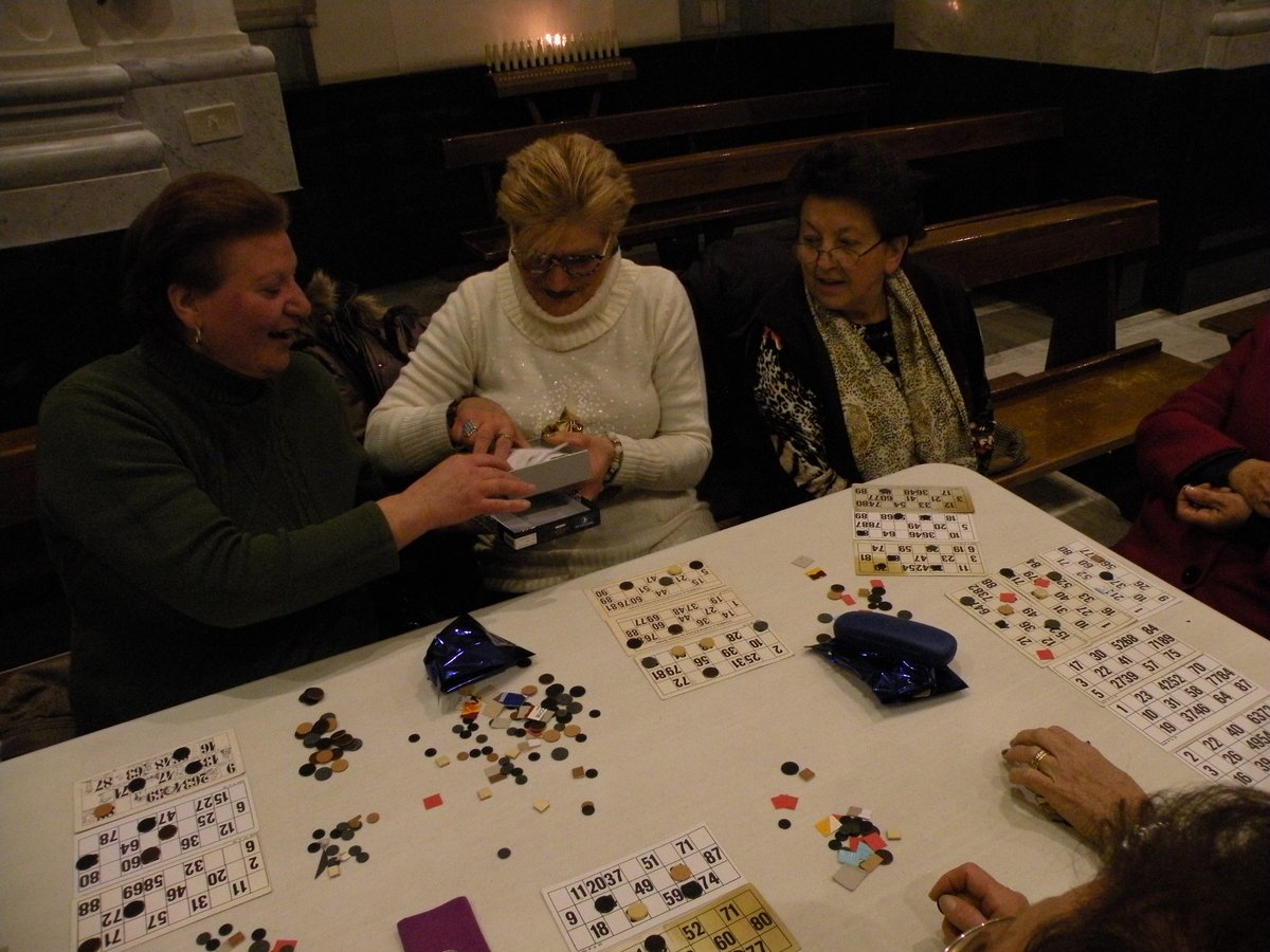 27-12-2013-tombolata (66).JPG