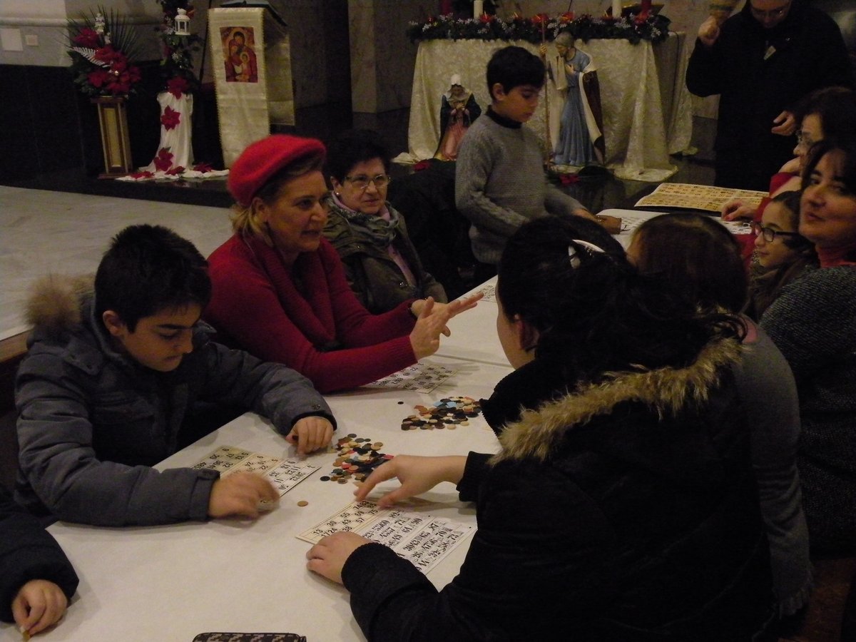 27-12-2013-tombolata (7).JPG