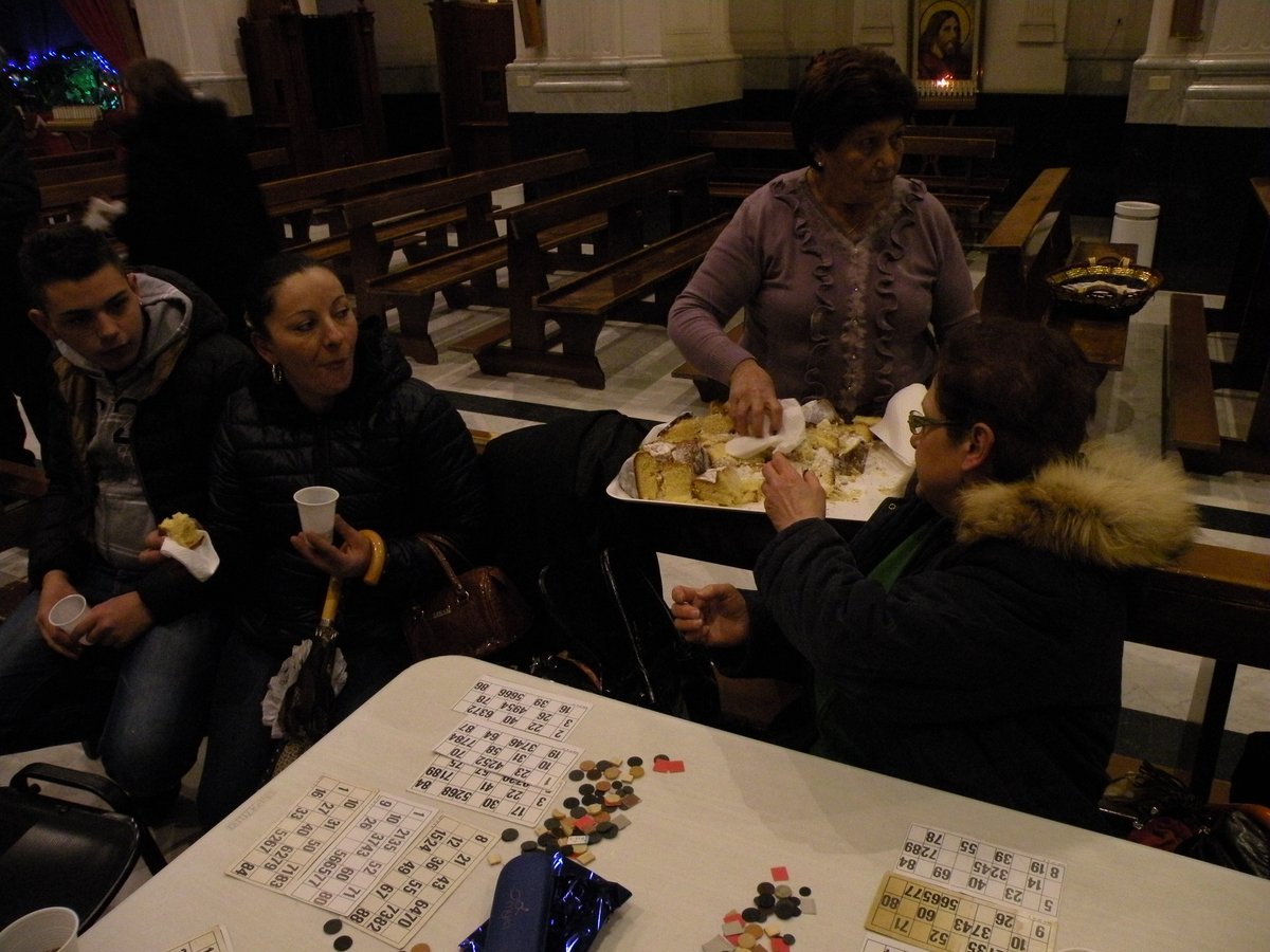 27-12-2013-tombolata (71).JPG
