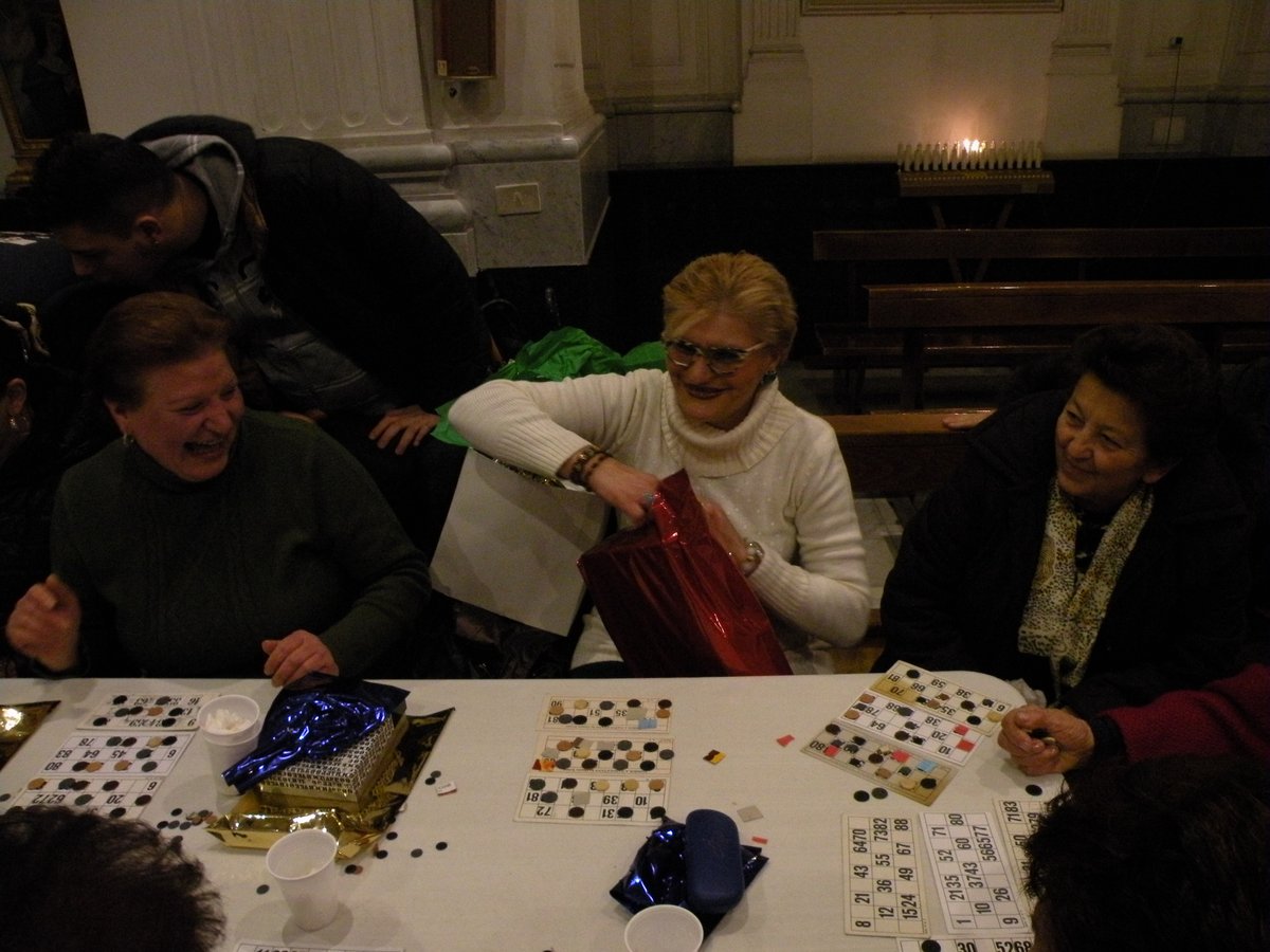27-12-2013-tombolata (72).JPG
