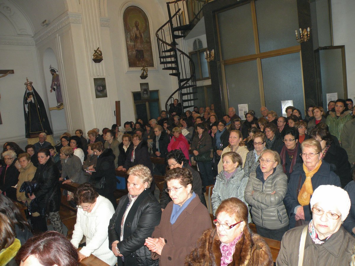 giovedi-santo-sera-28-03-2013-00024.JPG