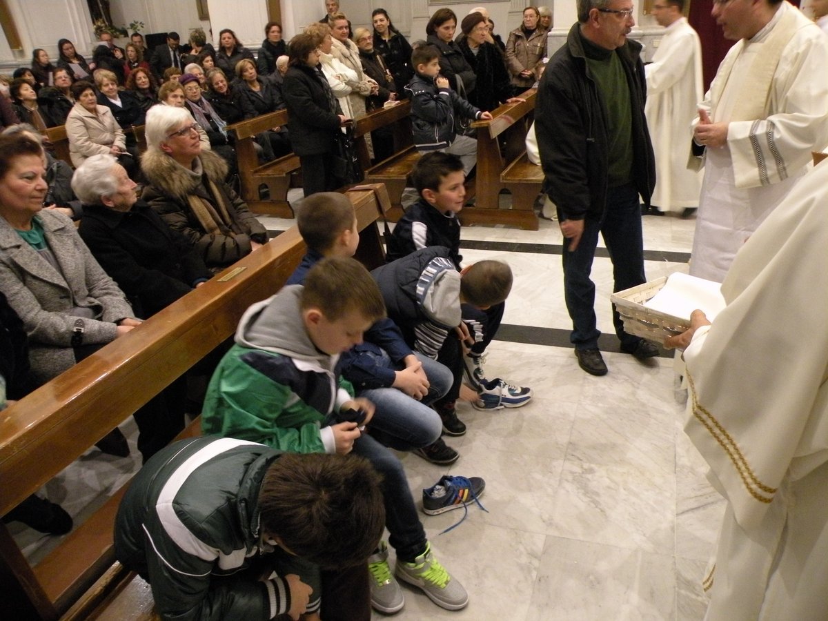 giovedi-santo-sera-28-03-2013-00033.JPG