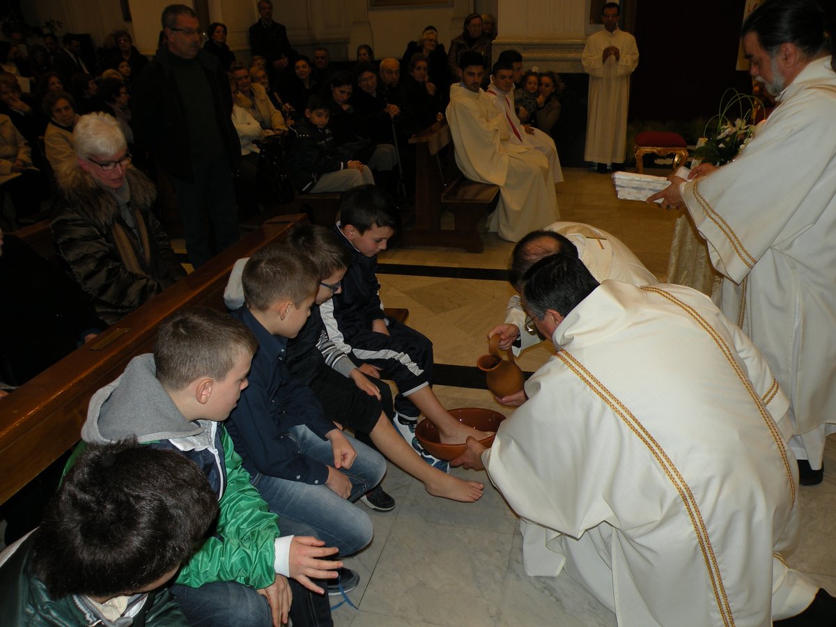 giovedi-santo-sera-28-03-2013-00034.JPG