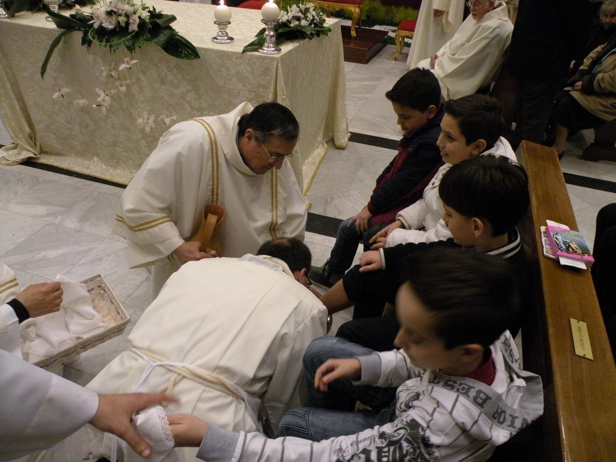 giovedi-santo-sera-28-03-2013-00052.JPG